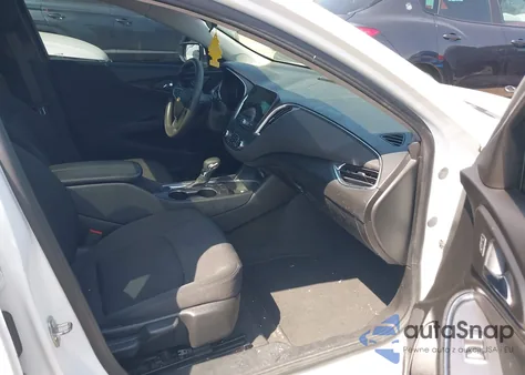 2021 Chevrolet Malibu Fwd Lt z USA, uszkodzony, nr VIN 1G1ZD5ST0MF013875